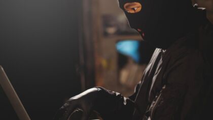 Oszustwo kryptowalutowe w Gorlicach – Mieszkaniec stracił 153 tysiące złotych