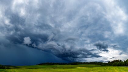 Oficjalne ostrzeżenie od Instytutu Meteorologii i Gospodarki Wodnej: możliwe są roztopy i silny wiatr w powiecie gorlickim