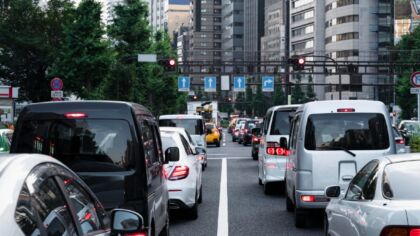 Wielogodzinne utrudnienia w ruchu drogowym na skrzyżowaniu dróg wojewódzkich nr 977 spodziewane 4 grudnia