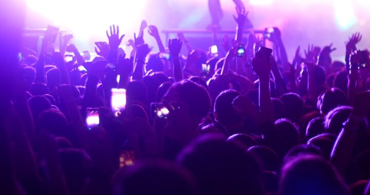 w-szymbarku-uczczono-pami-----papie--a-polaka--na--auto-1780