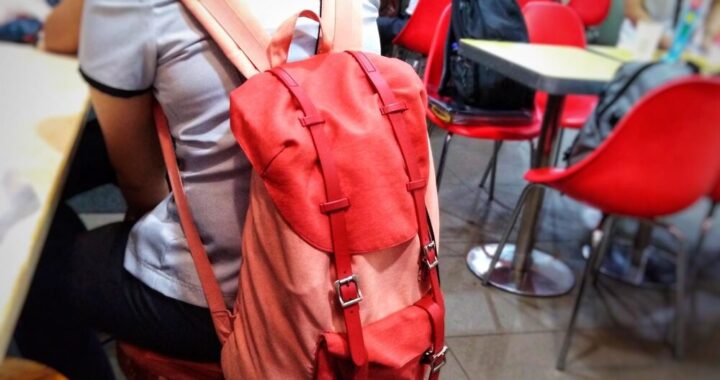 zsz-w-bobowej-z-nowoczesn---pracowni---informatycz-auto-3558