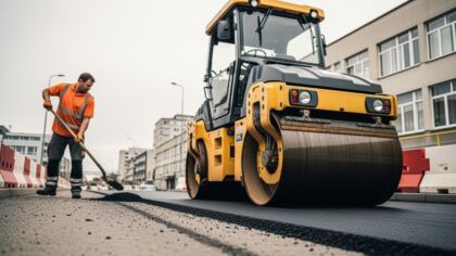 Inwestycje drogowe w powiecie gorlickim: Umowy na dofinansowanie podpisane!